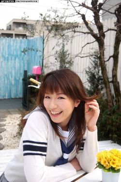 村上凉子