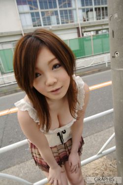 刘彩英
